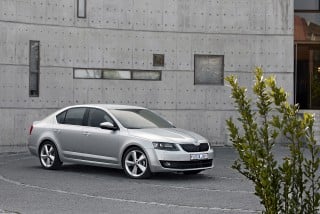 Skoda Octavia mest seldi bíllinn árið 2013